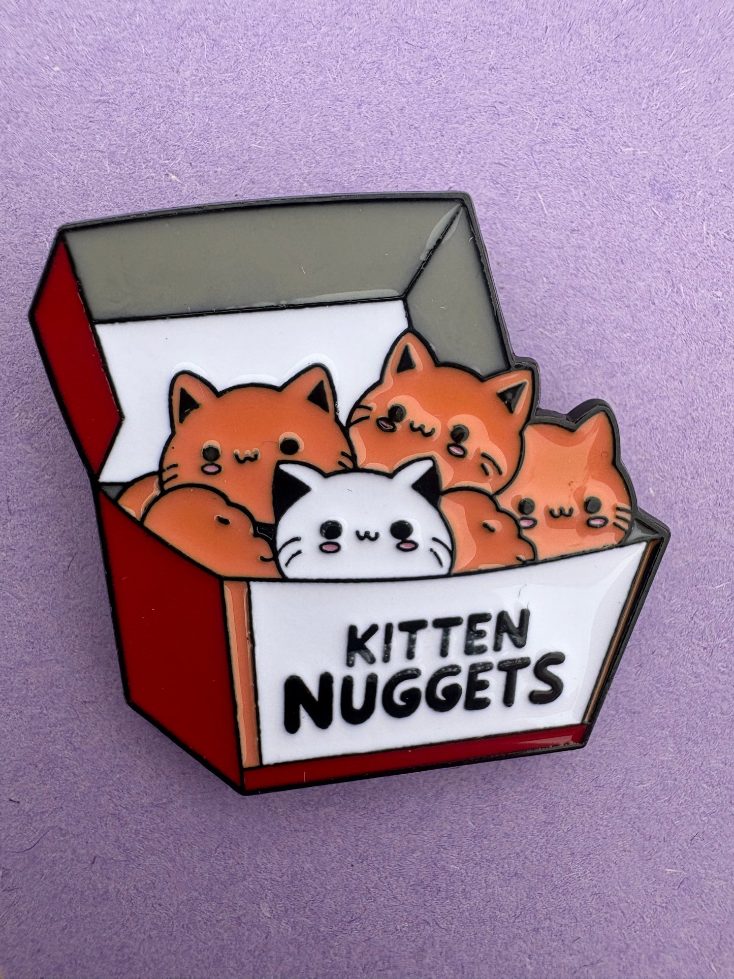 Kawaii Pin - Kitten Nuggets Brosch för Kattälskare och Kawaii-fans