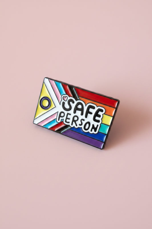 Pin - ”Safe person”