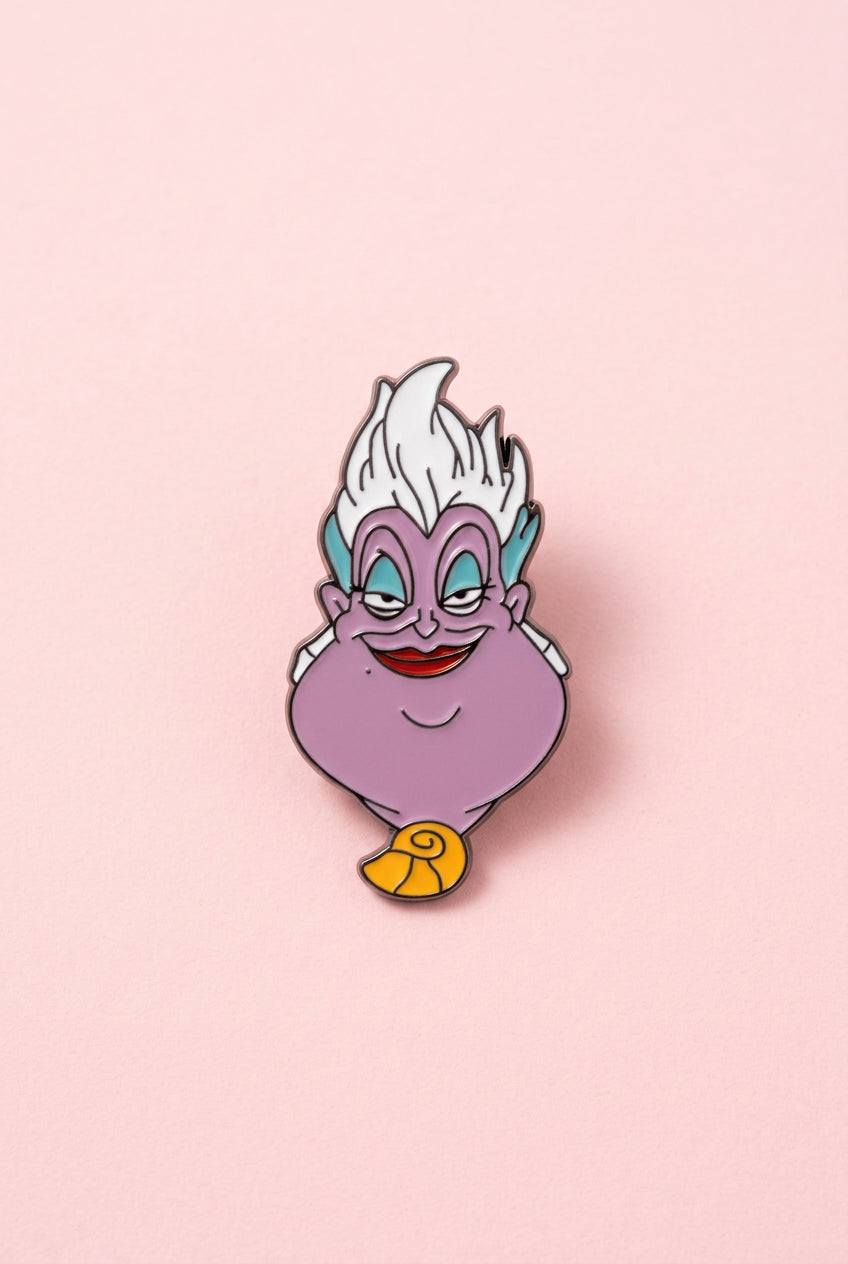 Pin - Ursula