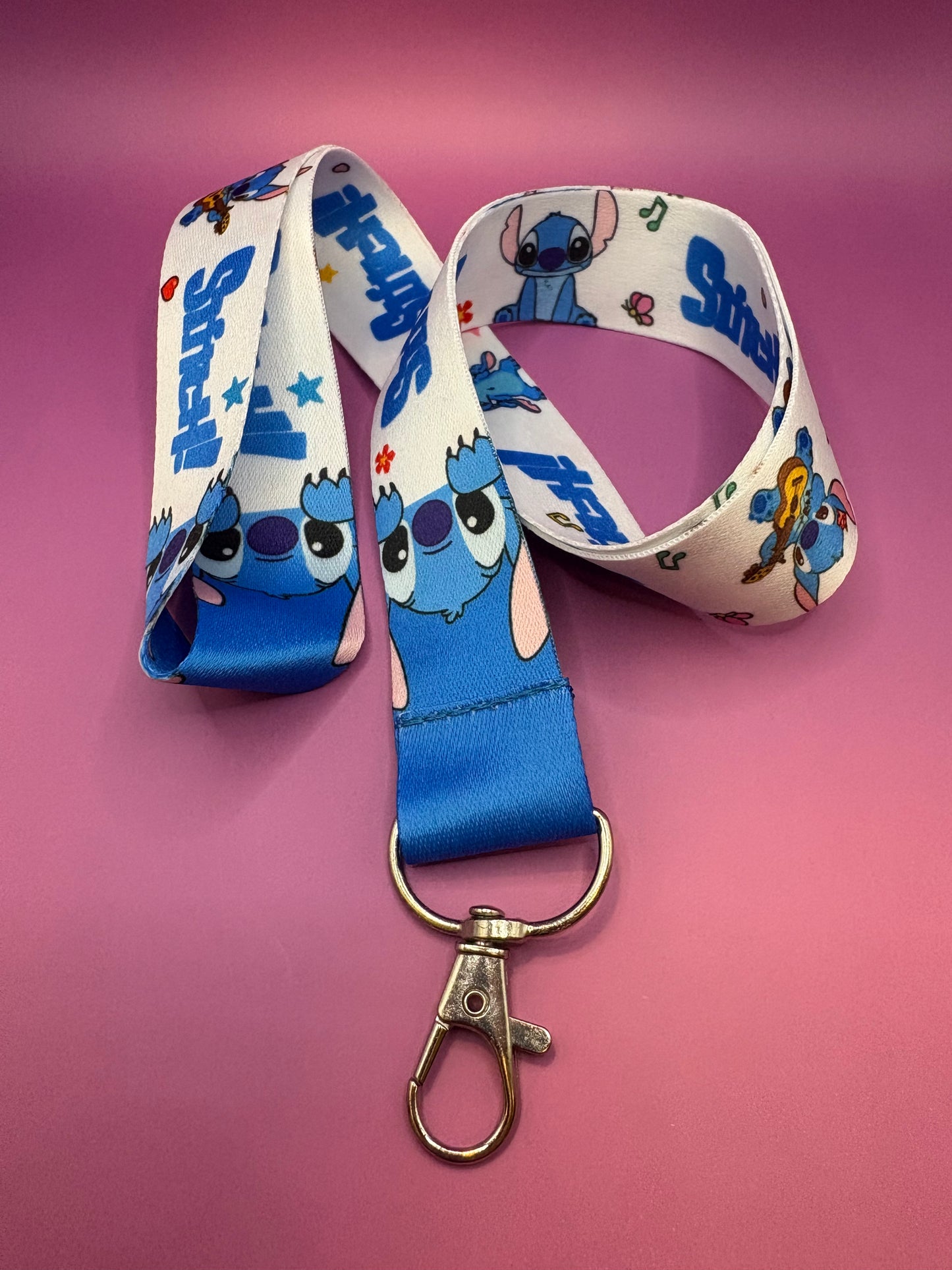 Disney Stitch Nyckelband 45cm - Blå/Vit Accessoar för Stitch-fans