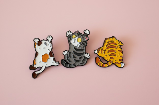 Pin - Fläckig katt (hängande)