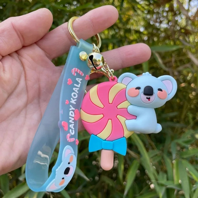 Nyckelring Blå Koala med Godisklubba - Kawaii Accessoar för Väskor & Nycklar
